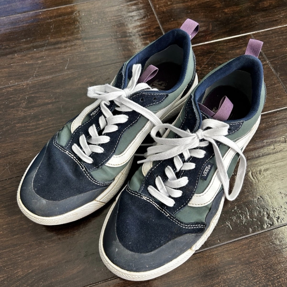 Vans Ultrarange Sneakers - Men's 10/Women's 11.5